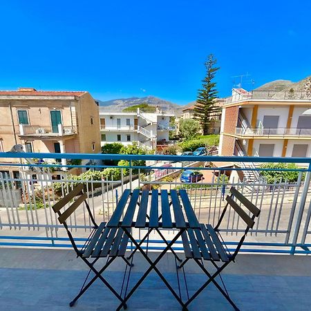 מונדלו Mongibello Rooftop מראה חיצוני תמונה