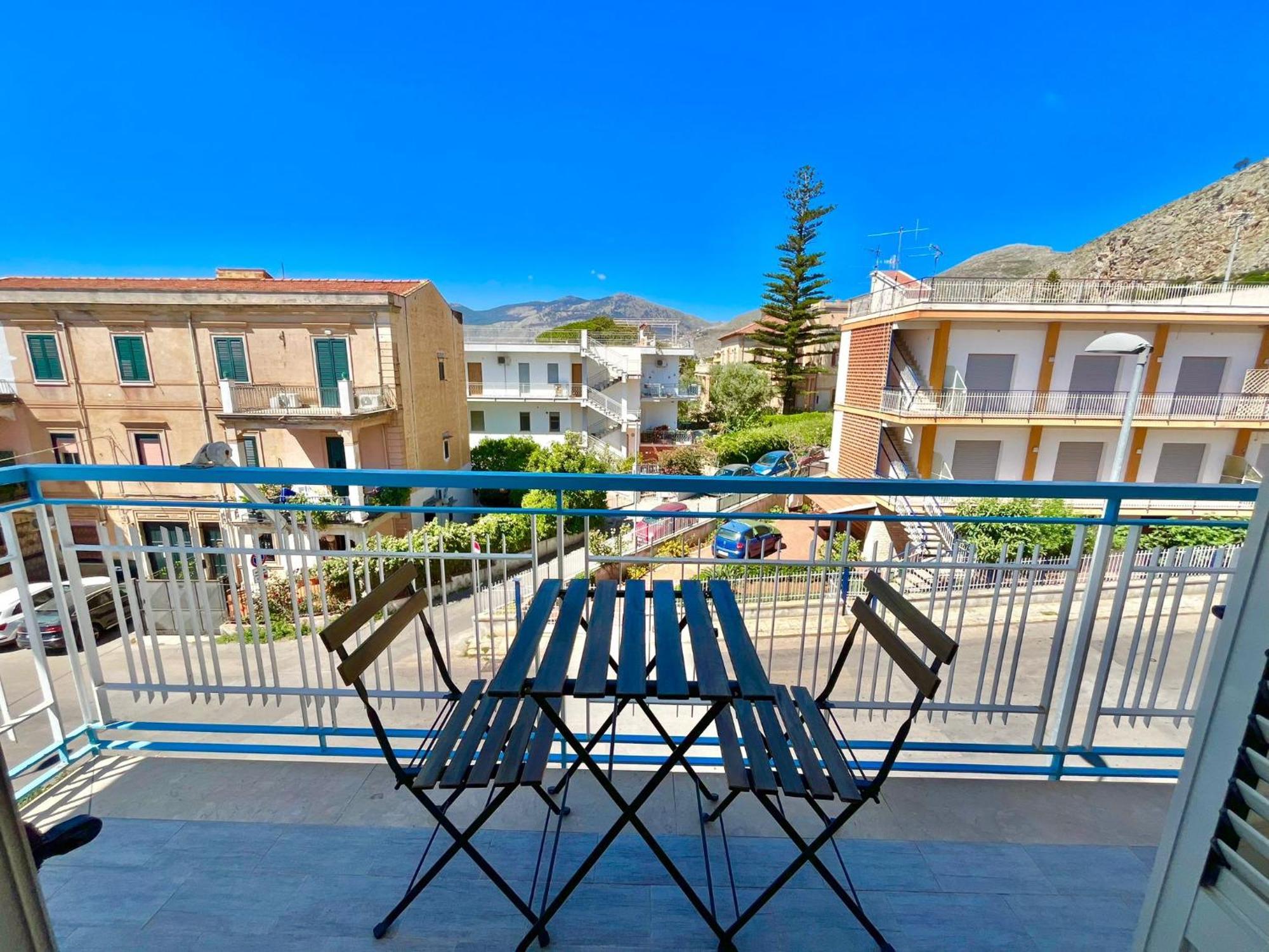 מונדלו Mongibello Rooftop מראה חיצוני תמונה