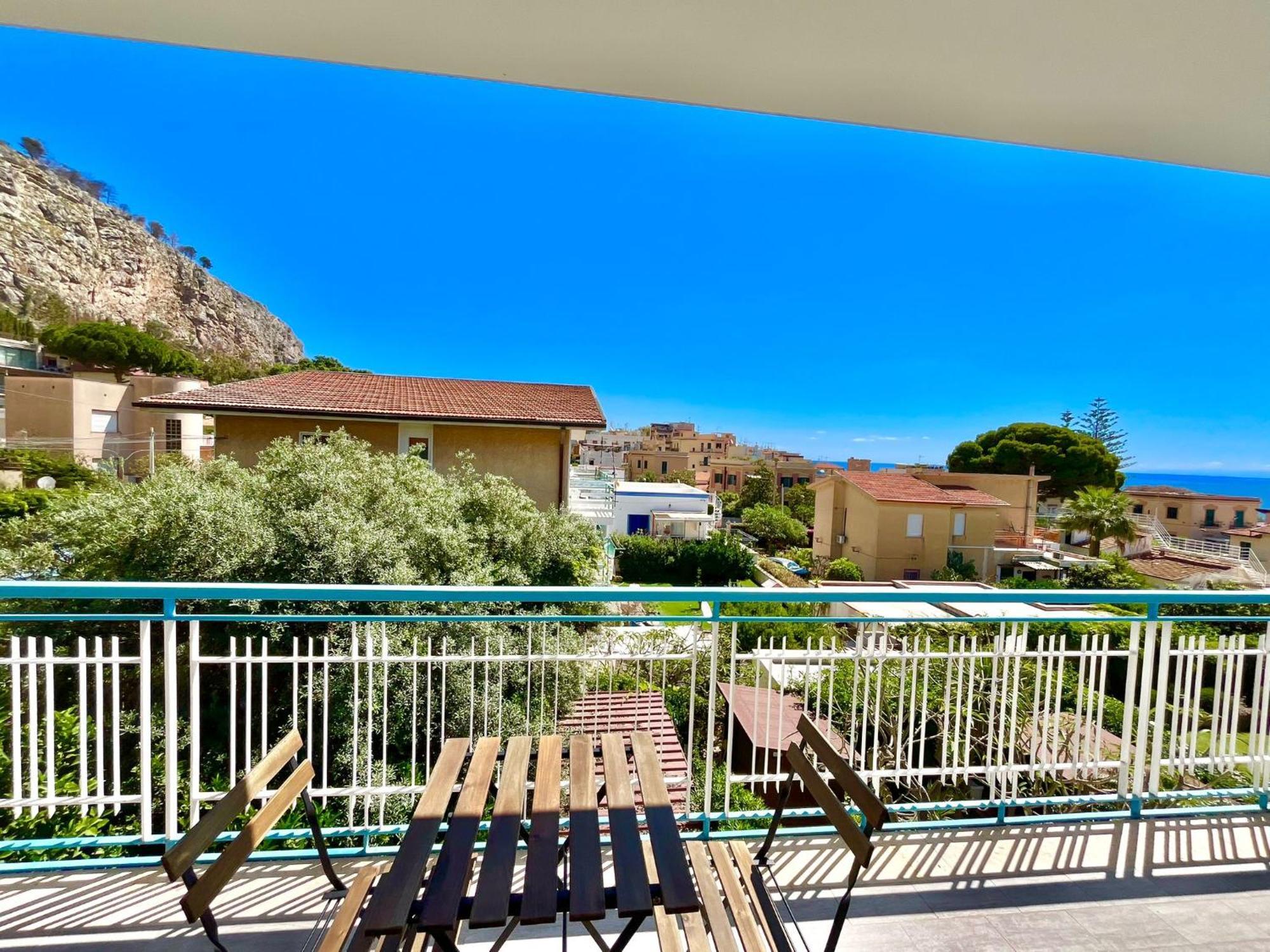 מונדלו Mongibello Rooftop מראה חיצוני תמונה